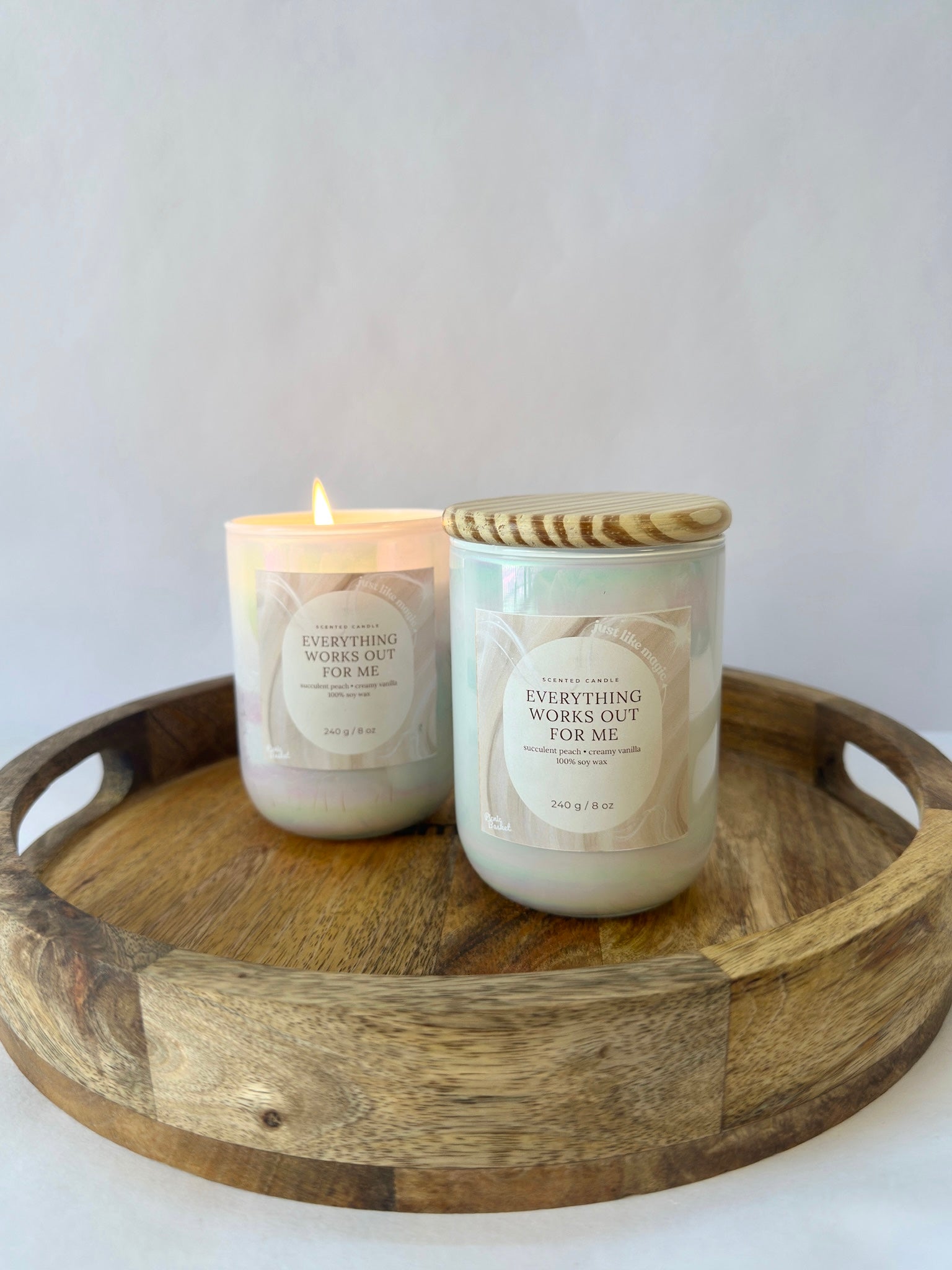 Everything works out for me (just like magic) | Sweet Peach & Creamy Vanilla Scented Candle